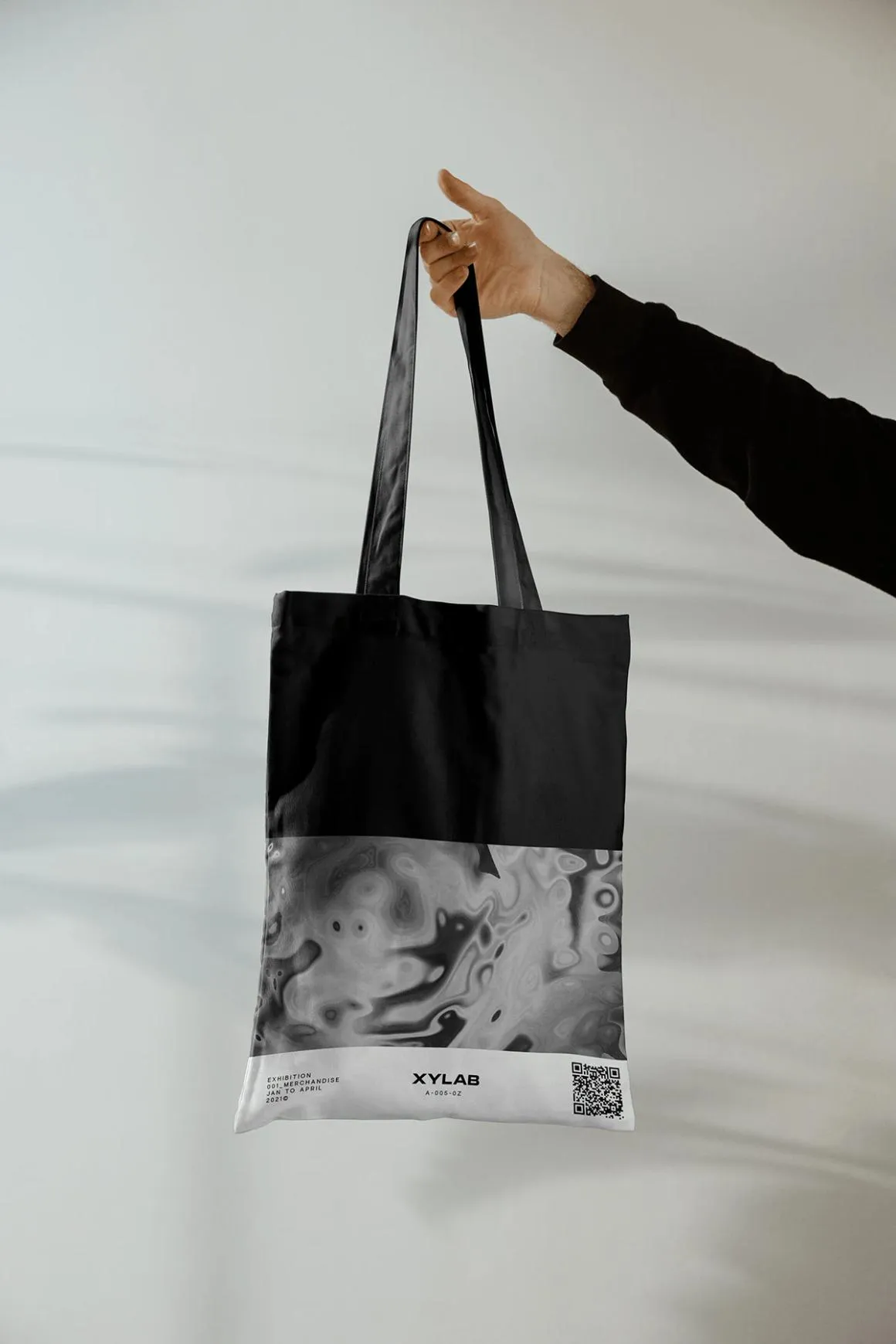 XYLAB tote