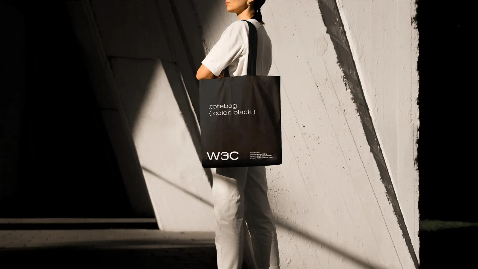 W3C tote